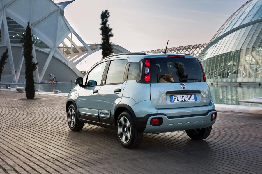  Fiat Panda City Cross Hybrid Launch Edition (319) 2020 года  (фото 11 из 112)